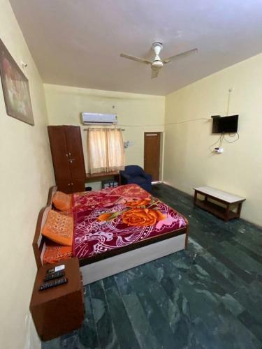 Oyo 82980 Hotel Narayan Palace