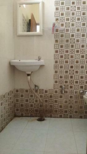 Oyo 82978 Hotel Narayan Niwas