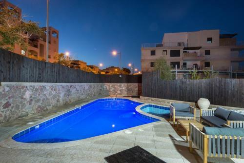 Geffen Luxury Apartments