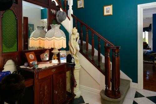 Hostal Anchorage Guest House And Self-contained Accommodation
