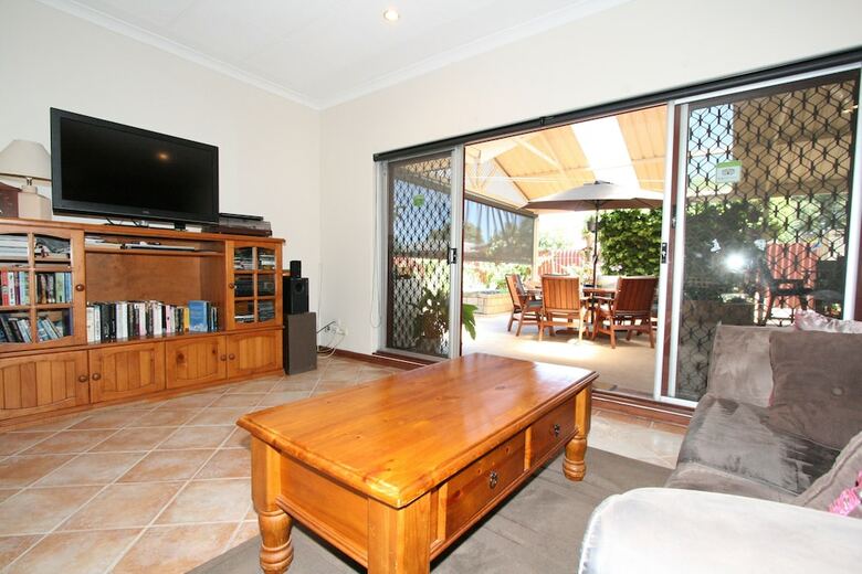 Hostal Safety Bay Guest House