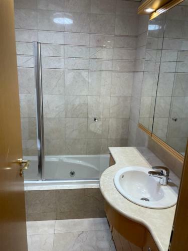 Amdar Luxury Apart Residence