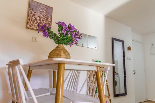 Apartamento A Place Near The Beach
