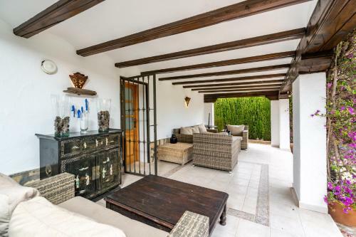 Villa Scenic By Westbeckvillas