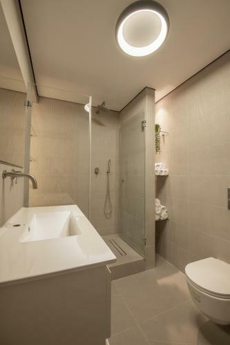 Sunlight-luxury And Sea View Apartment