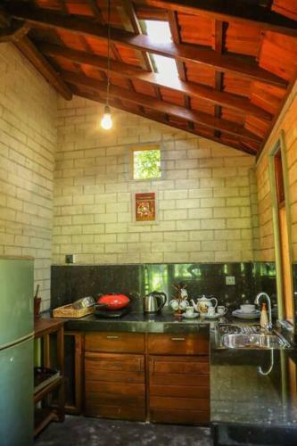 Paddy View 3 Bedroom Cottage In 4 Acre Cinnamon Land