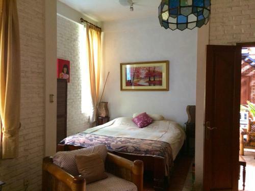 Bed & Breakfast Metina's Tropical Villa
