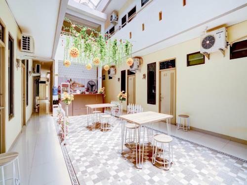 Hotel Oyo 90052 Star House