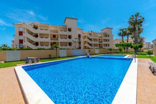 Sunny Luxury Apartment