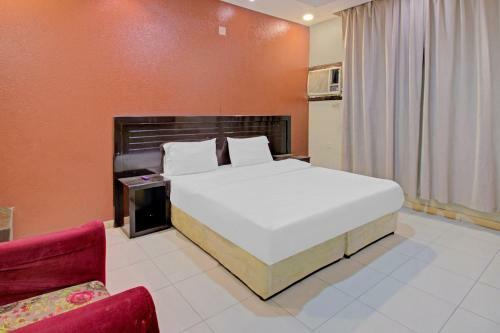 Hotel Oyo 537 Dahtham Furnished Units