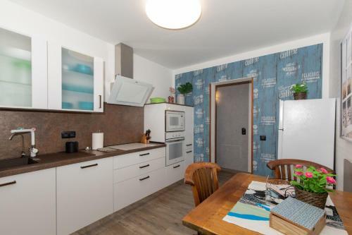 Apartamento Los Reyes Mar Y Sol