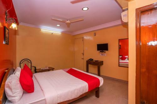Hotel Oyo 26900 Royal Inn