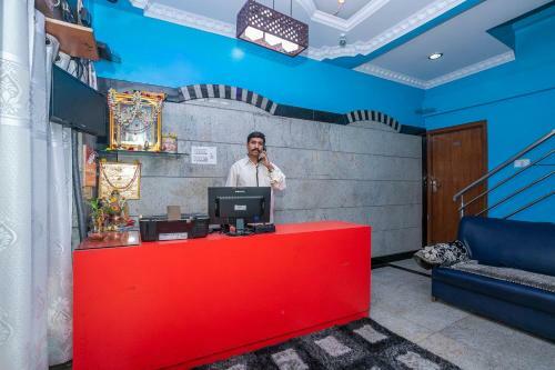 Hotel Oyo 26900 Royal Inn