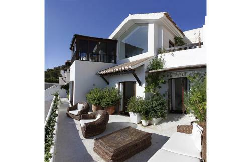 Casa Del Mediterr�neo