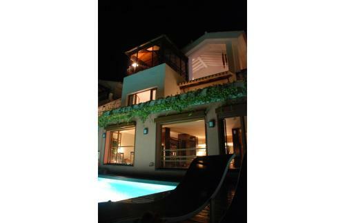 Casa Del Mediterr�neo