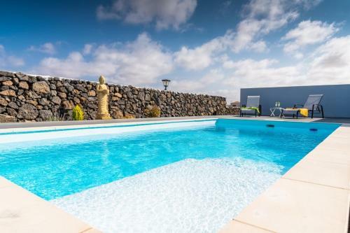 Villa Santiago