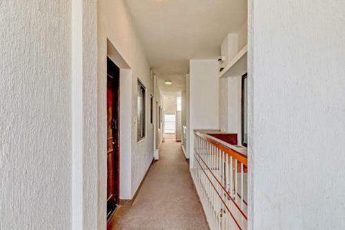 Apartamentos Oyo 2677 Hotel Royal Blue