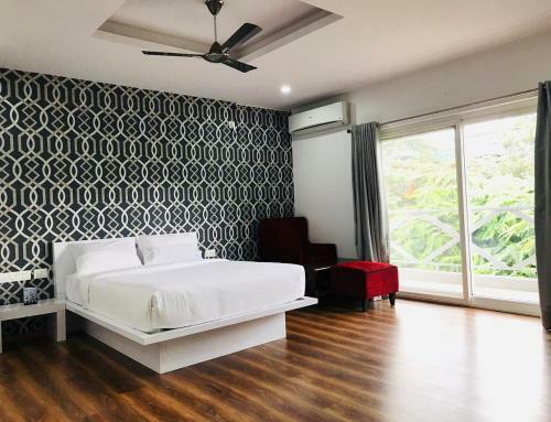 Hotel Aston Suites