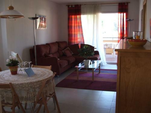 Fabulous Apartment With Gardens And Pool - Riells Blau