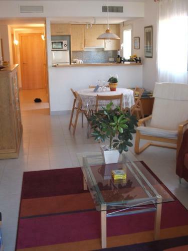 Fabulous Apartment With Gardens And Pool - Riells Blau