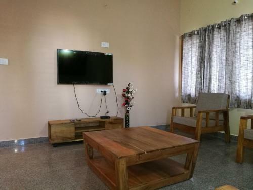 Hostal Stayin 2 Bedroom Independent House