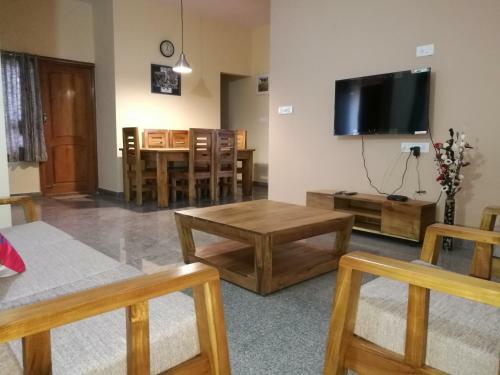 Hostal Stayin 2 Bedroom Independent House