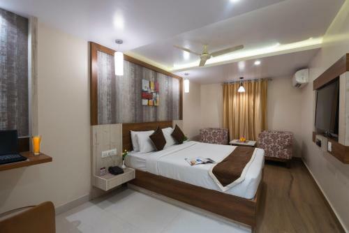 Hotel Monarch By Rivido, Bannerghatta Main Road
