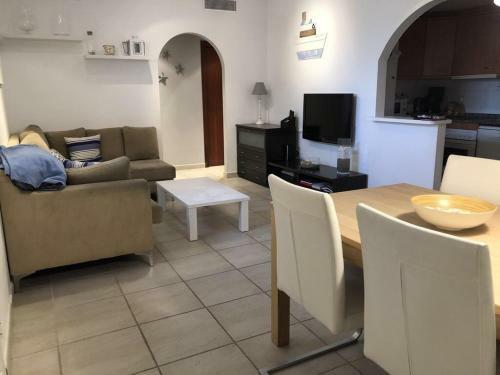 Casa En L Escala Con Piscina Y Wifi Free