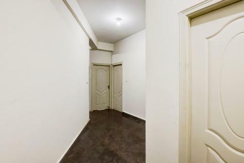 Hostal Oyo 79887 The Purple Orchid Stay