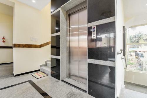 Hotel Collection O 49358 NH 7 Residency