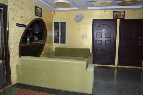 Hotel Cranberry Hospitality Services