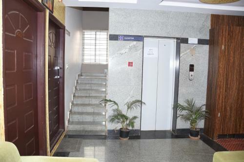 Hotel Cranberry Hospitality Services