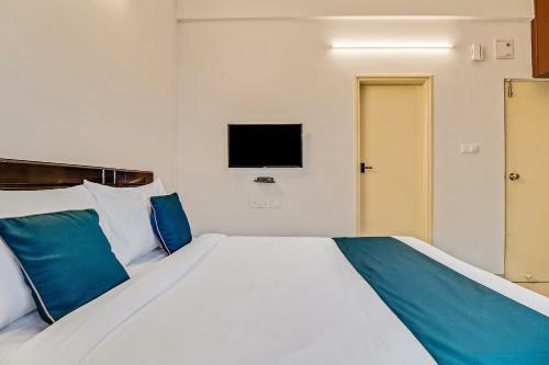 Hotel Silverkey Executive Stays 39706 Jeevanahalli Main Rd