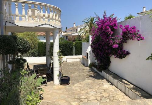 Villa Apartment In L Escala