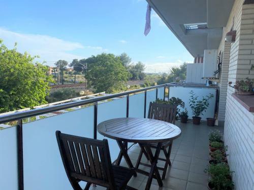 R120 - Apartamento Con AC A 50m De La Playa