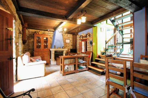 Casa De Aldea Pe�a Sobia