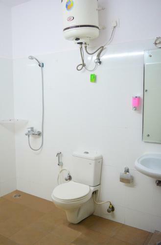 The Hood Coliving Space & Hostel
