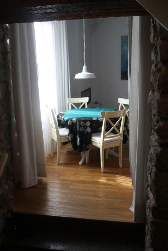 Bed & Breakfast El Castell de La Pobla de Lillet (Adults Only)