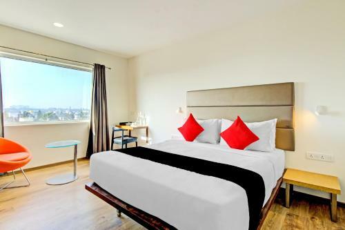 Capital O 78988 Smile Hotel