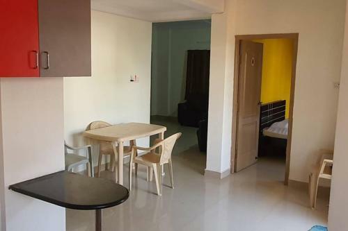 Apartamento Bangalore -1920 Yellow Stone