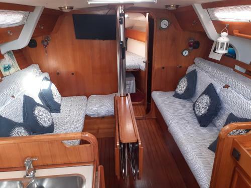 Sail Experience Boat Hotel