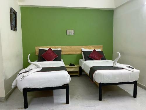 Hotel Vaishnavi Residency
