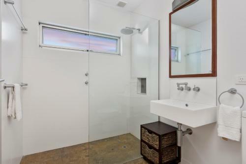 Tides Apartments Port Fairy