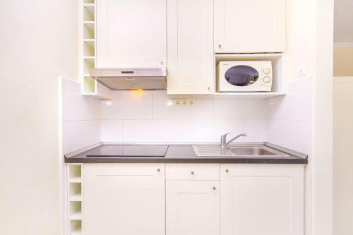 To To Apartments - Puerto De Mog�n