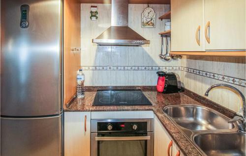 Nice Apartment In Vilaseca With 3 Bedrooms