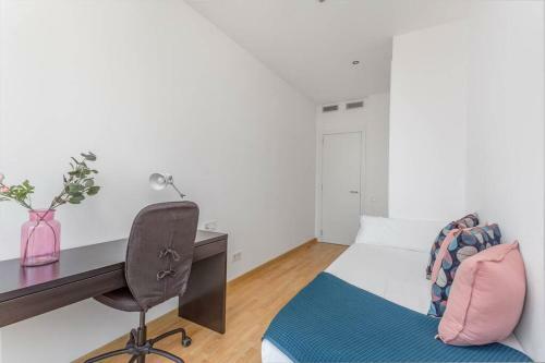 Lodging Apartments Fira Duplex - Barcelona