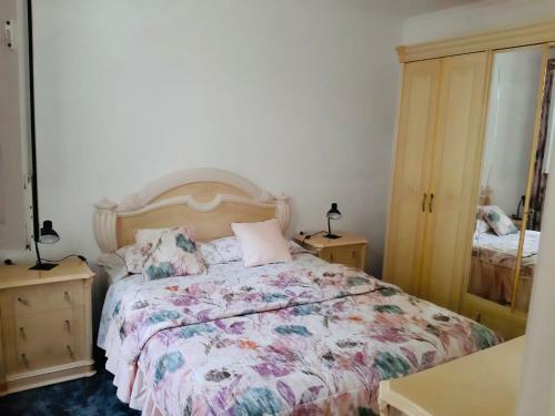 C�moda Casita Con Barbacoa, Buena Conexi�n Wifi