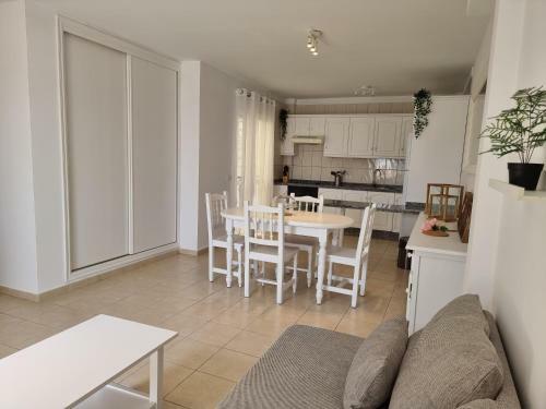 Apartamento Las Galletas Relax Atico A 200 Mts de La Playa