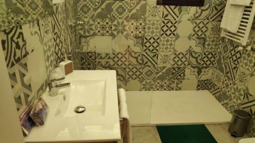 Hostal Casa Jard�n El Colmenar