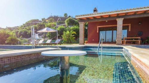 Villa Solgor Benamocarra By Ruralidays